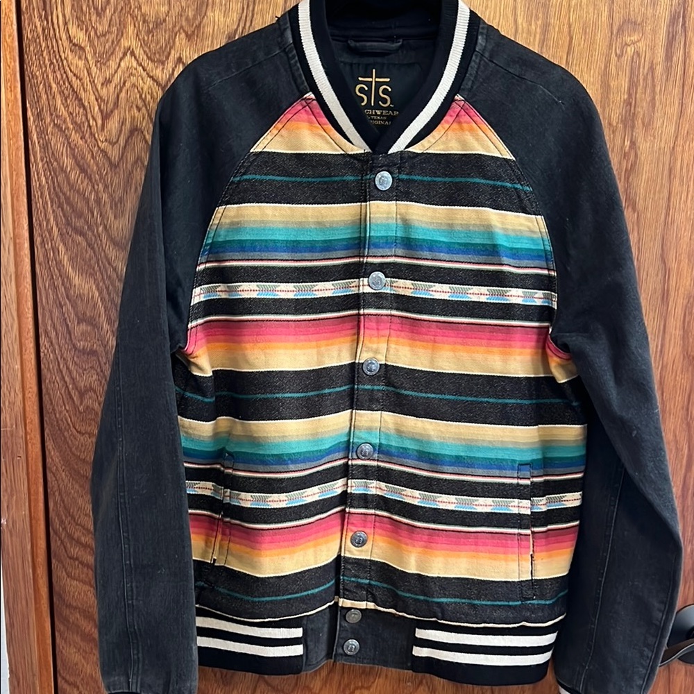 Ranch ~ Rodeo wear StS Striped Jacket with Black Sleeves.